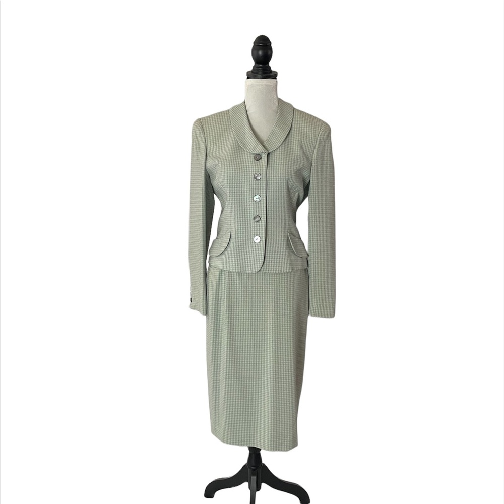 90's Vintage Liz Claiborne Collection Wool Suit Women's Size 8- 2 Pieces